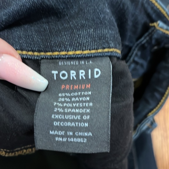 Torrid Premium Jeggings, 2 light and dark - Picture 15 of 16
